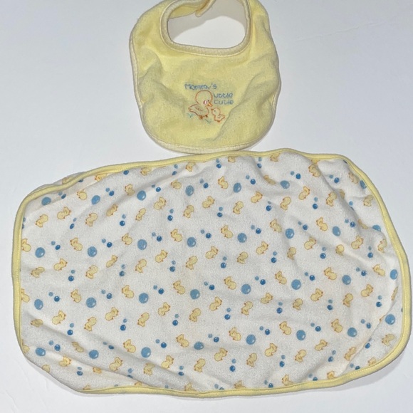 Fisher-Price Yellow Duck Bib and Towel Set - Picture 1 of 8